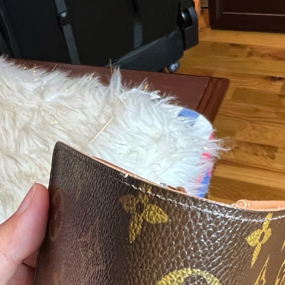 Louis vuitton Short Monogram wallet with duster - Picture 13 of 16